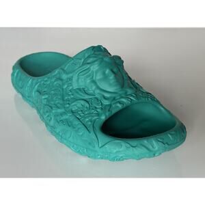 NIB $525 Versace Medusa Head Slides Pool Sandals Turquoise 9 US (42) 1005746 IT